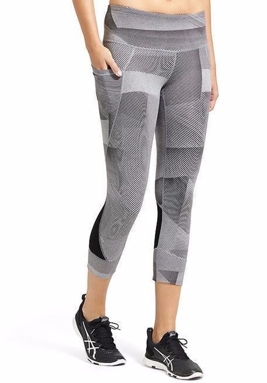Athleta Surge Relay 2.0 Capri, Grey Heather SIZE XS #591389 v4